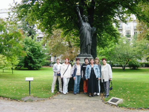D1000018.jpg
