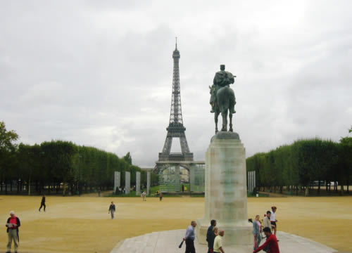 D1000023.jpg