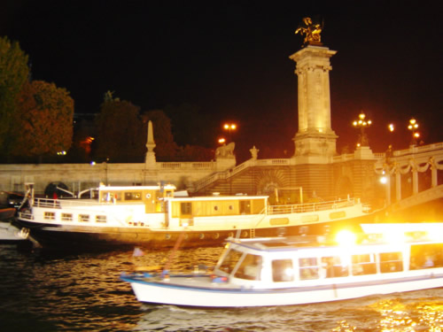 D1000048.jpg